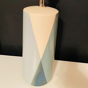 NEW!  Modern Lamp